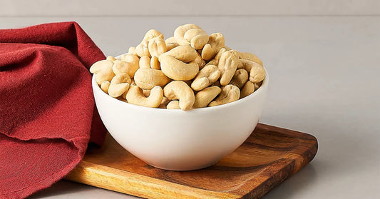 "Southern Pepper Cashew: A Spicy and Crunchy Delight for Snack Lovers"